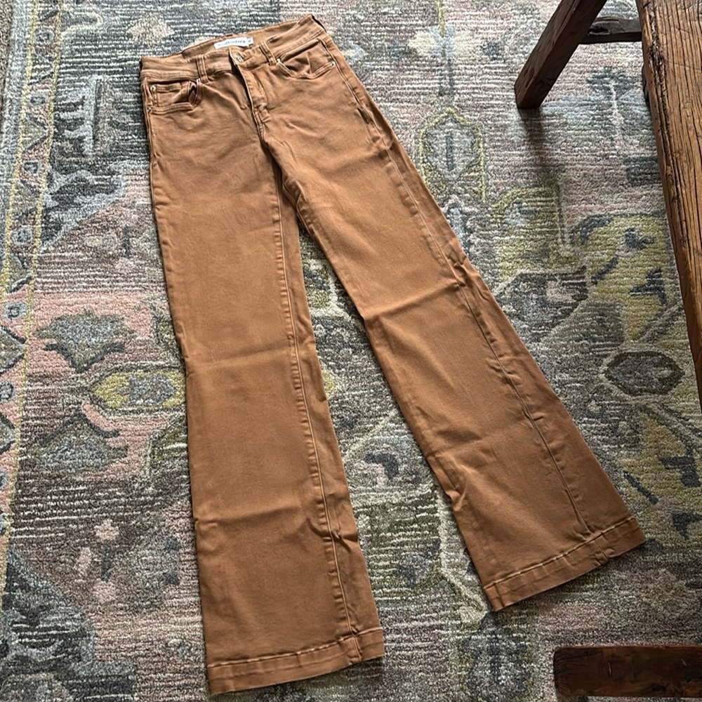 Ranch Dressin’ Jeans, size Small.
